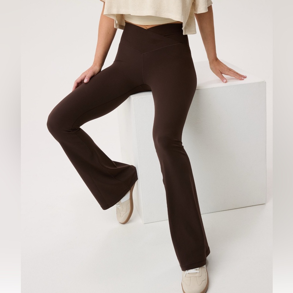 Aerie Brown Crossover Flare Leggings